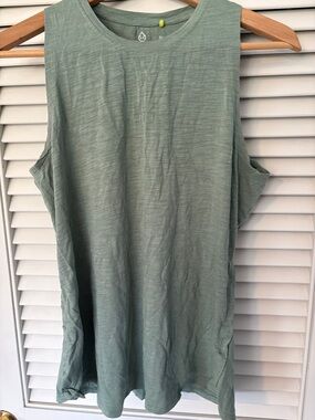 Light Green Women's Tank Top - Casual Everyday Layering